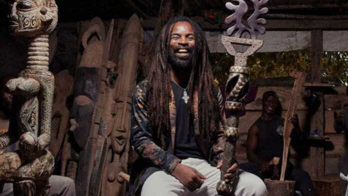 Rocky Dawuni et son « Woara »