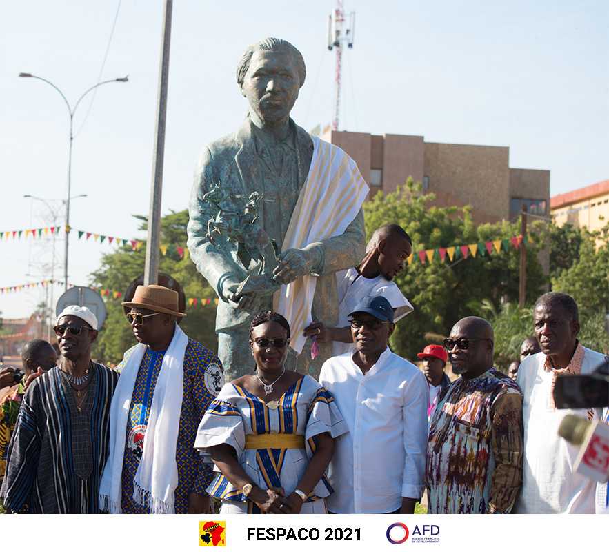 Inauguration de la statue du cinéaste Alain Gomis