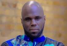 Burkina Faso : Kemi Séba expulsé vers le Bénin Kemi Séba (30 oct 21)