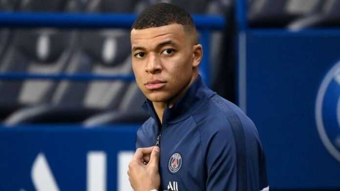 Kylian Mbappé (05-oct-21)