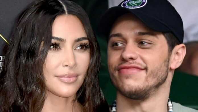 Kim Kardashian et Pete Davidson (20 nov 21)