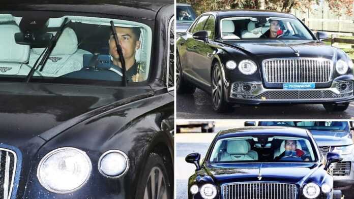 Ronaldo dans sa Bentley Flying Spur (19 nov 21)