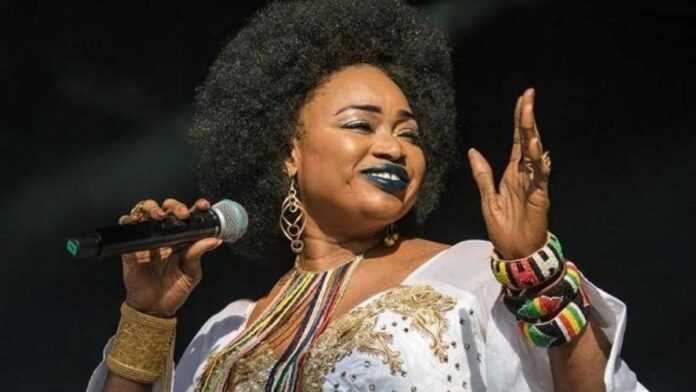 La chanteuse malienne, Oumou Sangaré