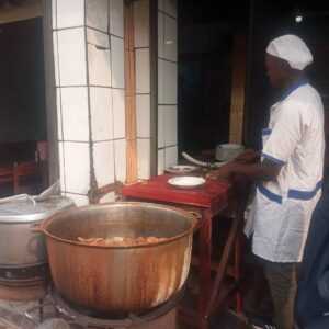Gargote « Solo » chez Ouologuem