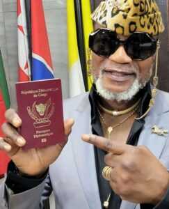 Koffi Olomidé et passeport