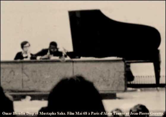 Omar Blondin Diop et Mustapha Saha dans le film Mai 68 à Paris  d’Alain Tanner et Jean-pierre Goretta.