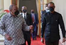 Uhuru Kenyatta et Paul Kagame
