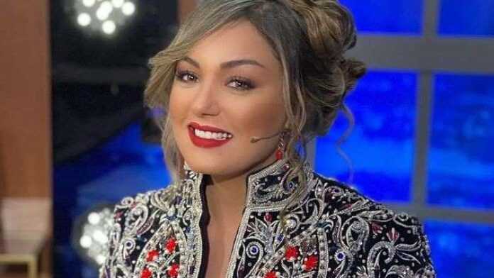 Yasmine Ammari, chanteuse algérienne