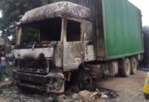 RDC : au moins 14 morts et 5 véhicules incendiés dans une attaque des ADF à Beni Incendie en RDC