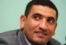 Algérie : Karim Tabbou libéré Karim Tabbou, membre du Hirak algérien