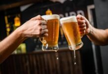 «Oktoberfest», la fête de la bière qui fait débat au Maroc Bière