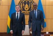 Fin de tournée en Afrique, Blinken évoque le sort du héros du film «Hôtel Rwanda»
