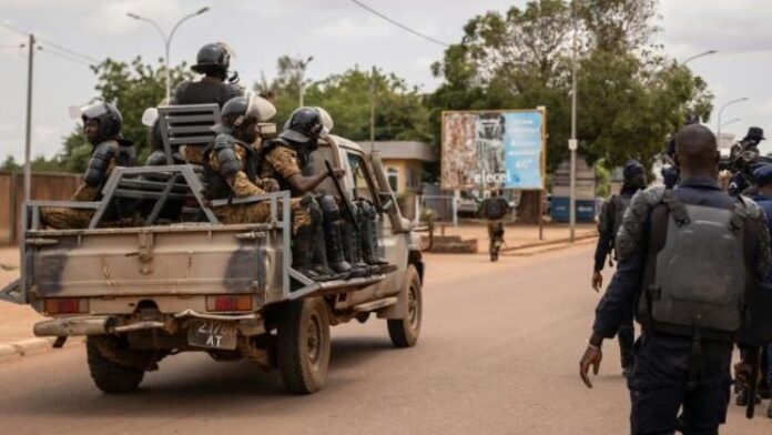 Des militaires burkinabè