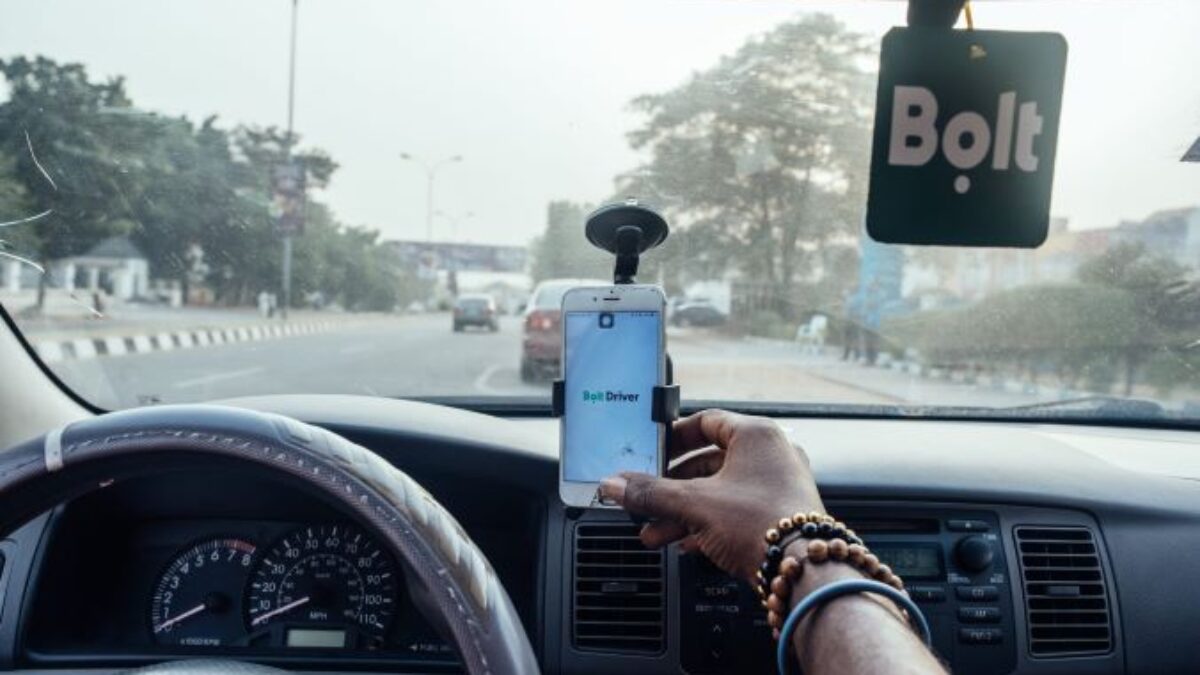 Uber et Bolt, dans l'univers du secteur risqué des transports au Nigeria