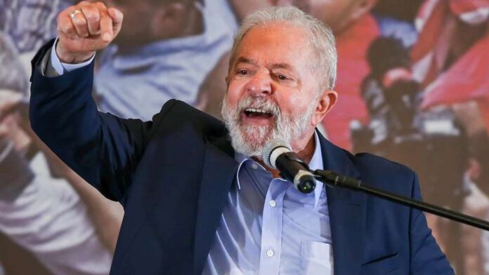 Luiz Inacio Lula da Silva, invité de la COP27 en Egypte