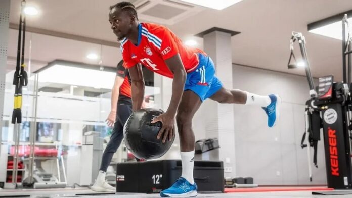 Sadio Mané en salle de sport