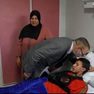 Mohammed VI au chevet des blessés