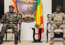 Abdourahmane Tiani et Assimi Goïta
