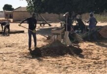 Des mouleurs au Sénégal