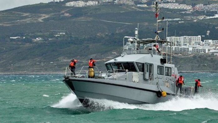 La Marine royale marocaine sauve des migrants