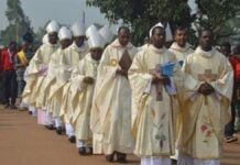 Les évêques du Bénin