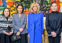 Lalla Meryem, Lalla Asmae et Lalla Hasnaa reçues par Brigitte Macron Lalla Asmae, Lalla Meryem, Brigitte Macron et Lalla Hasnaa
