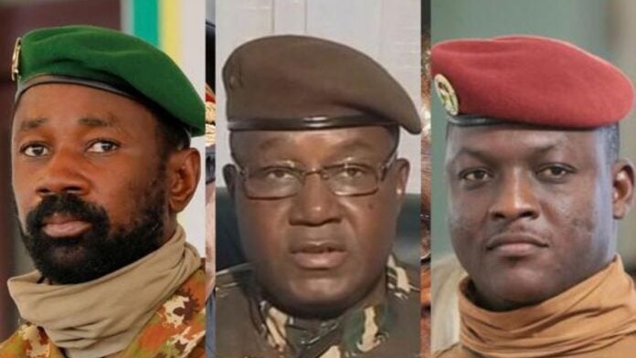 Assimi Goïta, Abdourahamane Tiani et Ibrahim Traoré