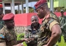 Échange entre le Colonel John Imani Nzenze (AFC) et le Général Chico Tshitambwe (FARDC)
