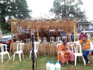 Village du festival à l’esplanade de la chefferie du canton Bassa du Wouri