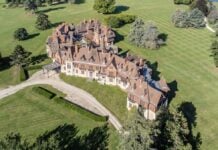 L’ancien château français d’Hassan II mis en vente à 180 millions d’euros sur Netflix Manoir de Hassan II