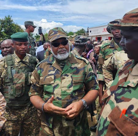 A BUNIA (ITURI) JP BEMBA MINISTRE DE LA DÉFENSE SIGNE UN ACCORD DE CESSATION D'HOSTILITÉ IMMÉDIATE AVEC CINQ GROUPES ARMÉS LOCAUX, CODECO, FRPI, FPIC, AUTODÉFENSE, MAPI. SERA-T-IL CETTE FOIS RESPECTÉ, QUELLES GARANTIES DE PLUS LE GOUVERNEMENT A OBTENUES   Nangaa-a-rutshuru-le-20-avril-2024