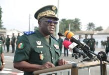 Sécurité en Afrique de l’Ouest : Abidjan et Paris lancent l’exercice militaire « Touraco 2026 » Général Lassina Doumbia, chef d'état-major général des armées ivoiriennes