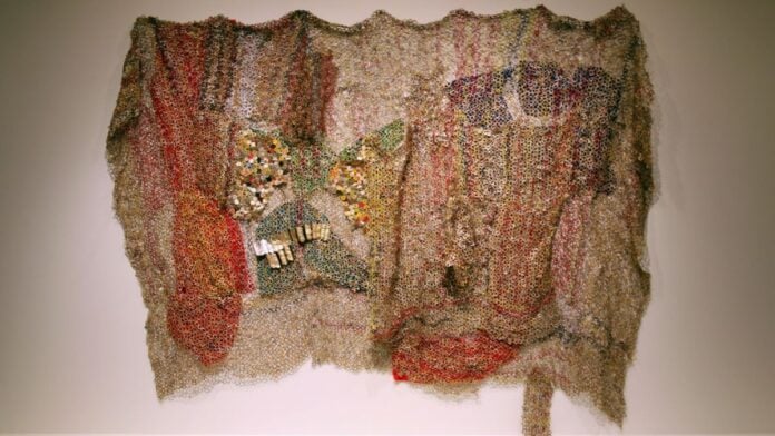 El Anatsui Nukae-1, 2006, Aluminum and copper wire El Anatsui Nukae-1, 2006, Aluminum and copper wire