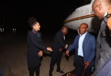 Ali Bongo et sa famille accueillis à Luanda
