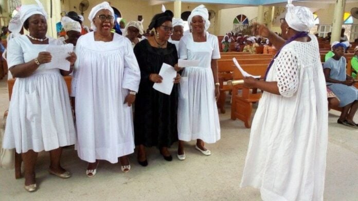 Fête des mères à l'EPC SION de Douala