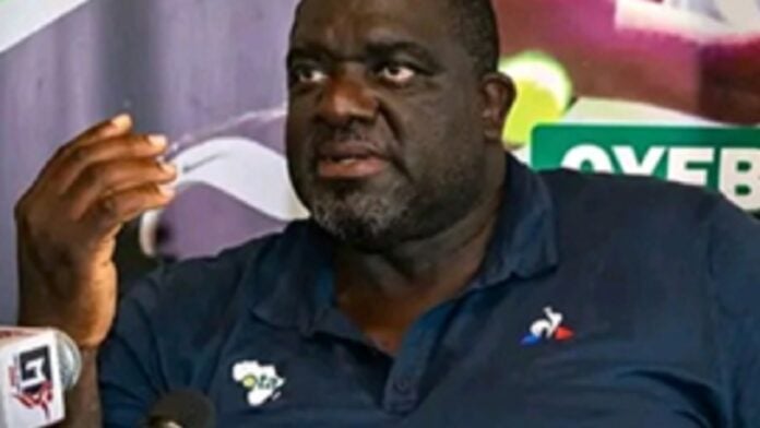Joseph Oyebog, president fondateur d’Oyebog Tennis Academy Joseph Oyebog, president fondateur d’Oyebog Tennis Academy