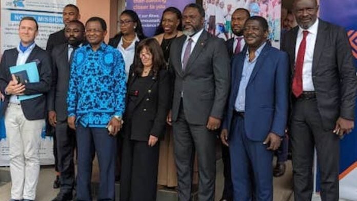 Signature de la Convention entre les CVUC, la CVUC Foundation et Access Bank Cameroun Signature de la Convention entre les CVUC, la CVUC Foundation et Access Bank Cameroun