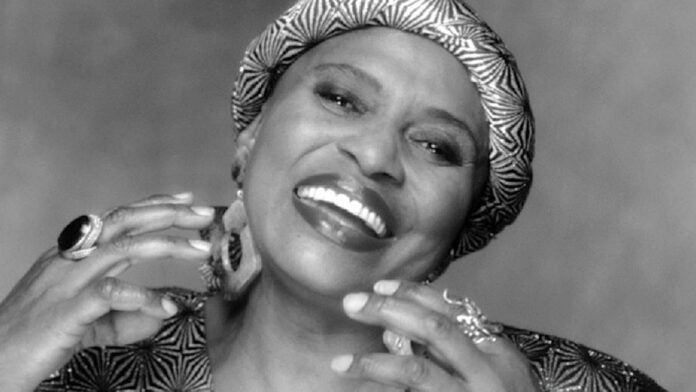 Mama Africa : Miriam Makeba