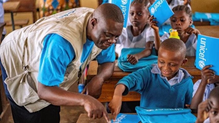 unicef-ok L'UNICEF accompagne l'éducation des enfants