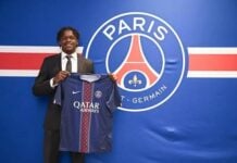 Quentin Ndjantou, le “titi” franco-camerounais du PSG frappe à Metz Quentin Ndjantou, le “titi” franco-camerounais du PSG frappe à Metz