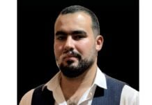 Okba Fergani : Le chercheur de Bouira qui hisse l’Algérie au sommet du classement Forbes 2025 Okba Fergani