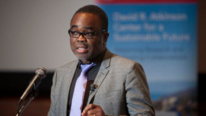 Mairie de Cotonou : Luc Gnacadja, de l’arène internationale à la gouvernance de proximité Luc Marie-Constant Gnacadja, nouveau maire de la ville de Cotonou