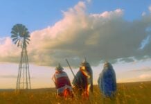 Choc des cultures, harmonie des nuages : Shanghai Restoration Project et Tebza Majaivane dévoilent l’envoûtant « Finding Bakoena in a Sojo Club » Shanghai Restoration Project (SRP) et le rappeur Tebza Majaivane