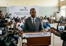 RDC : Sesanga accuse Tshisekedi d’instrumentaliser la guerre à l’est pour s’éterniser au pouvoir Image d'illustration pour une conférence de presse