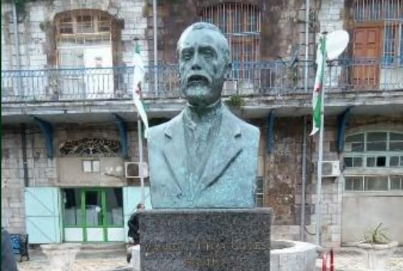 Buste de Teixeira Gomes à Bejaïa