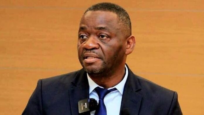 Pierre Matthieu Obame Etoughe, maire de Libreville Pierre Matthieu Obame Etoughe, maire de Libreville