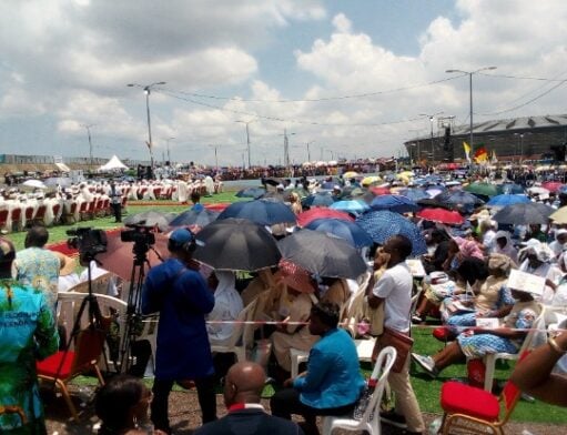 Les chrétiens au Stade de Japoma