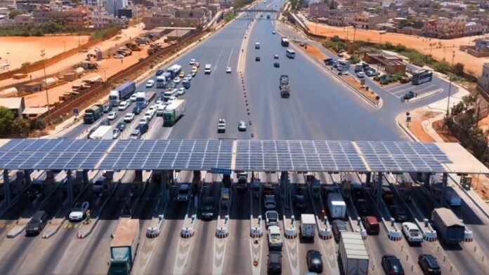 Dakar autoroute de l'Avenir Dakar autoroute de l'Avenir