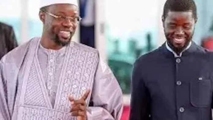 Le Président Bassirou Diomaye Faye et Ousmane Sonko, désormais Président de l'Assemblée nationale sénégalaise Le Président Bassirou Diomaye Faye et Ousmane Sonko, désormais Président de l'Assemblée nationale sénégalaise