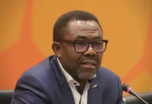 RDC : Véron Mosengo-Omba élu à la tête de la FECOFA Véron Mosengo-Omba